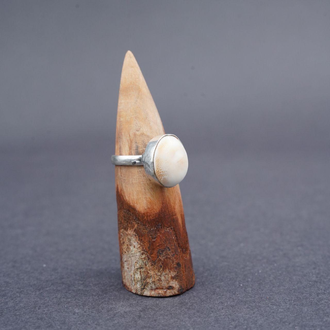 Silver Plated White Scolecite Gemstone Ring Size N1/2