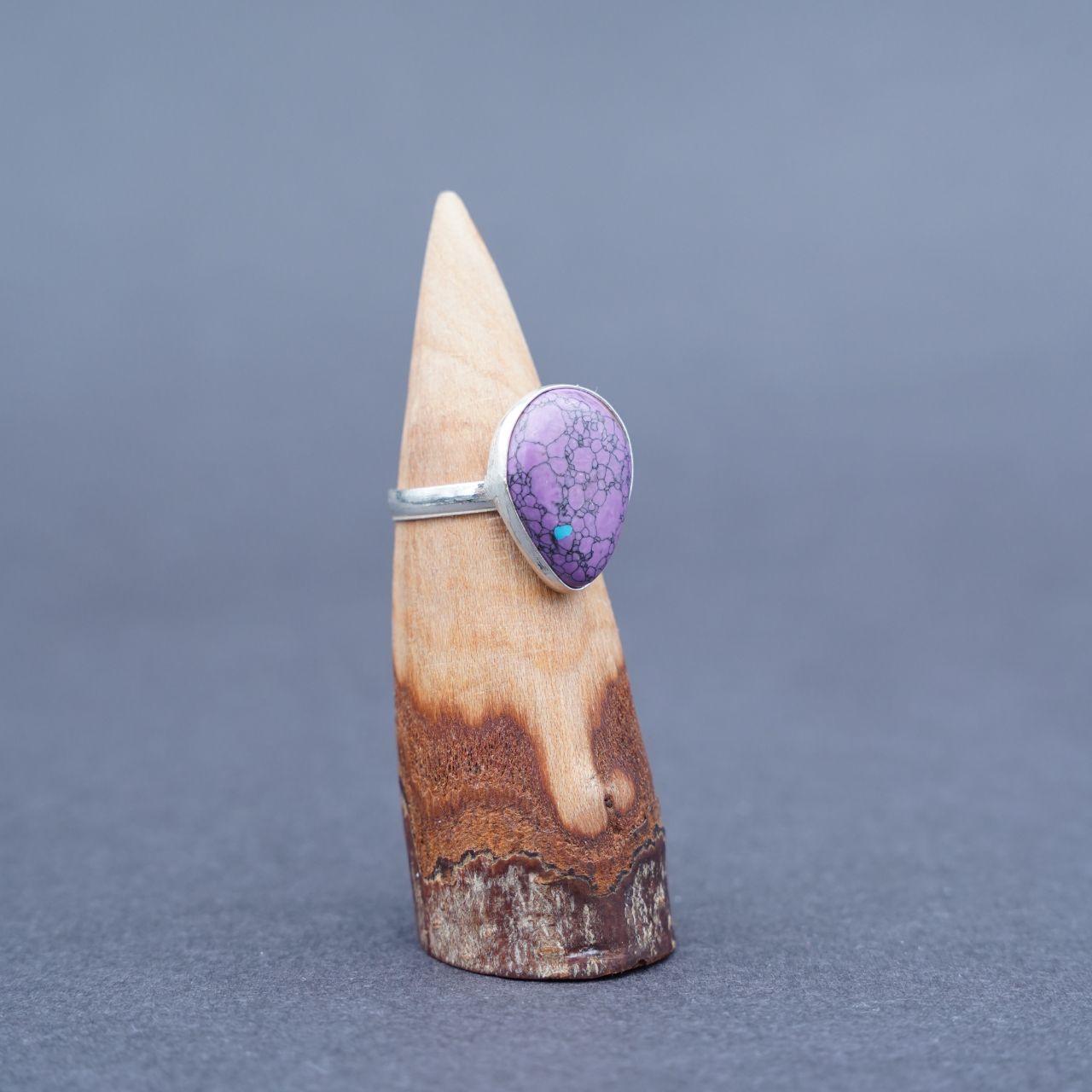 Silver Plated Purple Turquoise Gemstone Ring Size N1/2