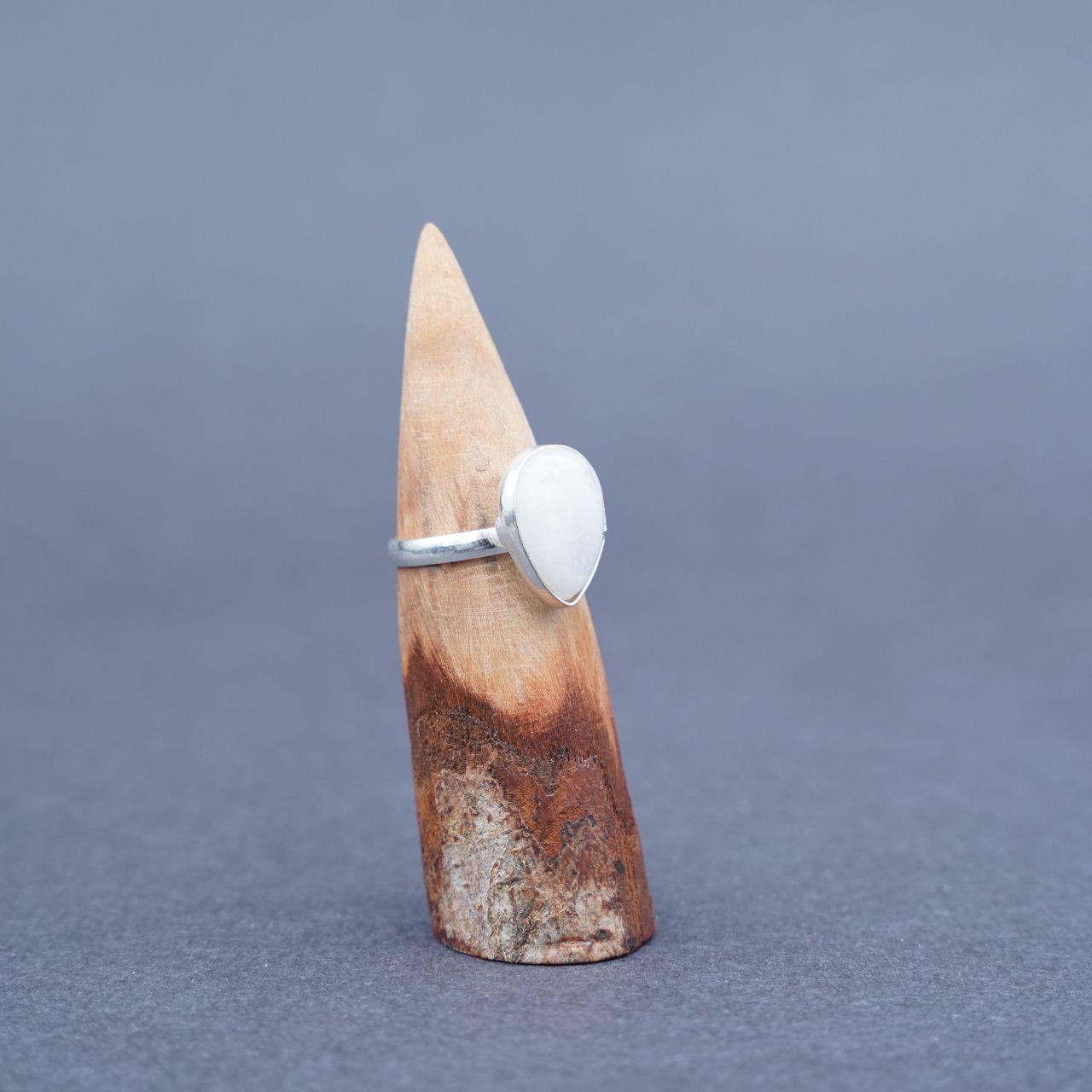 Silver Plated Moonstone Gemstone Ring Size L1/2